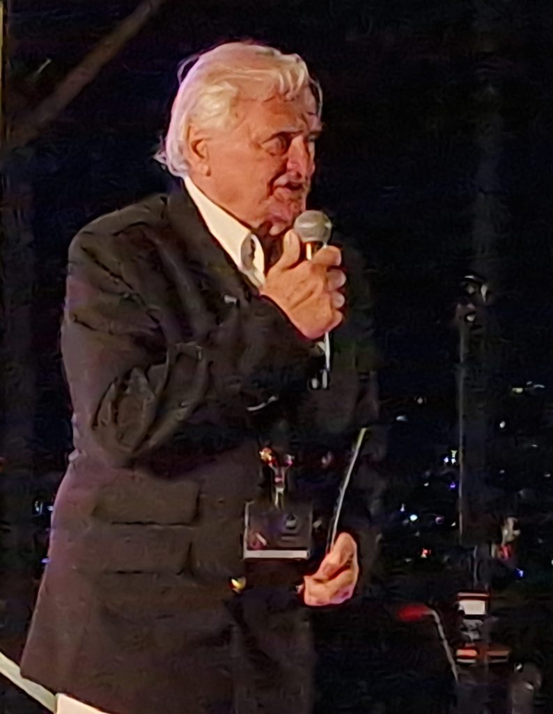 556025011_1109467991322981_8146433360009972145_n